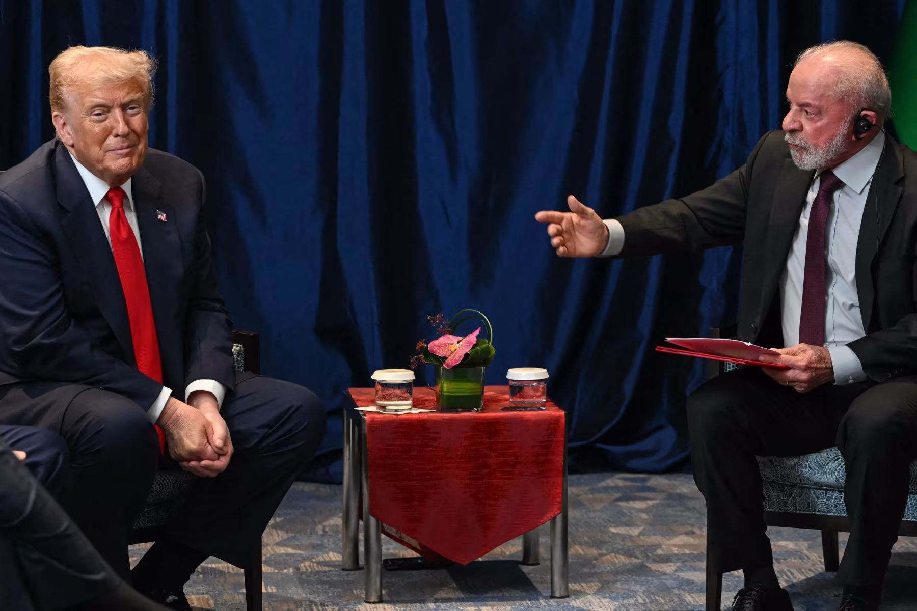 Lula da Silva y Donald Trump hablaron sobre economía, Gaza, Venezuela y cooperación en seguridad, y acordaron reunirse en Washington.